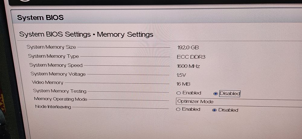 Dell R720, 2x E5-2630, 192gb RAM, 2х278gb + 4tb storage
