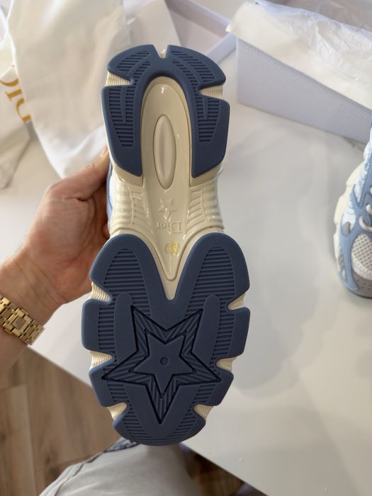 Диор мартонки нови