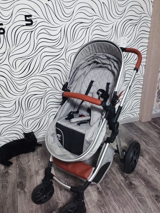 Продам коляску .