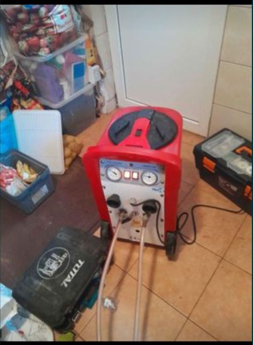 Spălarea Curățare Chimică Încălzire în Pardoseală  Centrale Termice