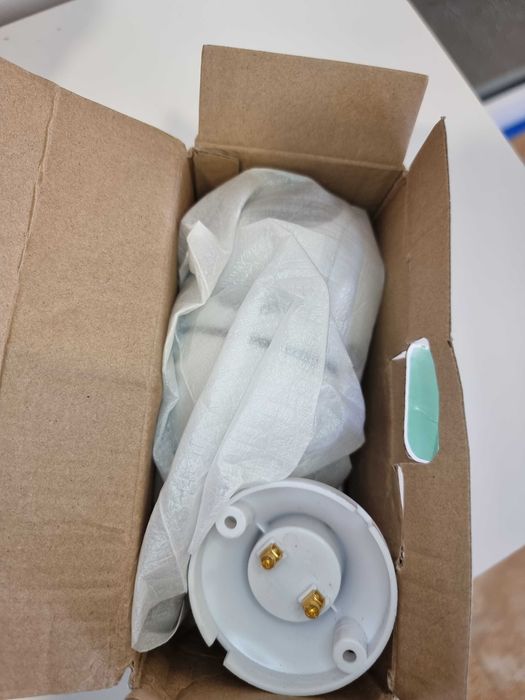 Въртяща се WIFI камера за фасунга FULL HD, 360°