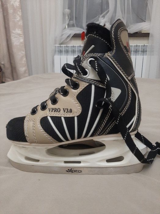 Коньки, размер 34 и 37