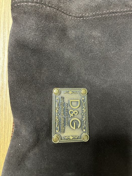 Продавам дамска чанта D&G