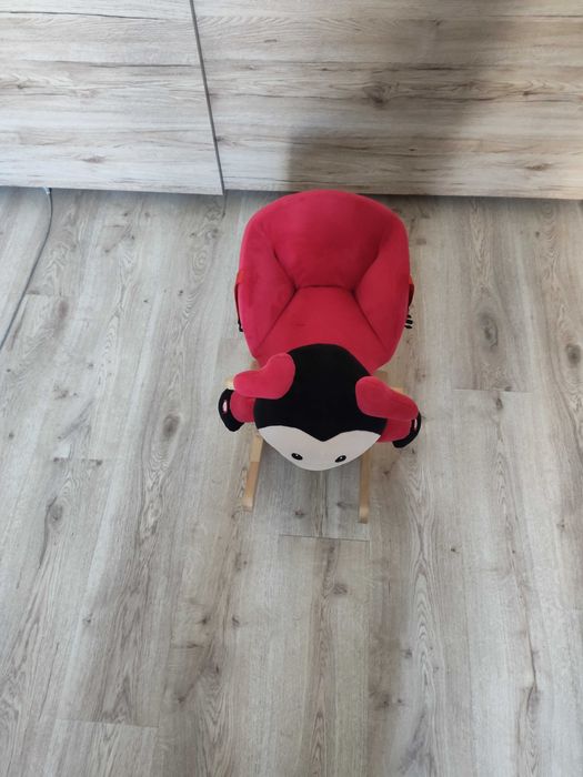 Бебешки шезлонг x 2 и дървена люлка калинка