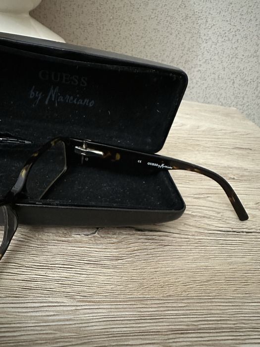Диоптрични очила Guess&Marciano/RayBan.