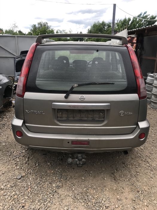 Nissan X-Trail 2.5i НА ЧАСТИ