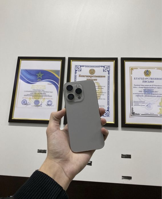 Iphone 15 pro 256gb 90% в идеале