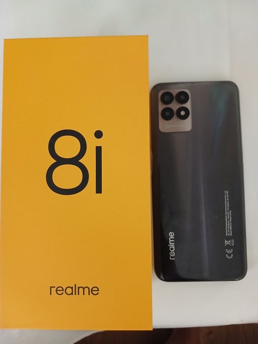 Продава се нетефон realme 8i