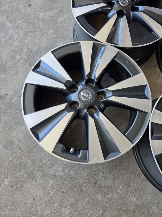 Джанти 17 / 5х114,3 - Nissan Pulsar и др. 5x114,3