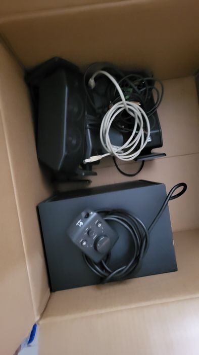 boxe 5.1 logitech(pentru reparat)