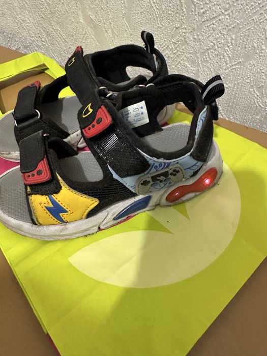 Детская обувь на мальчика