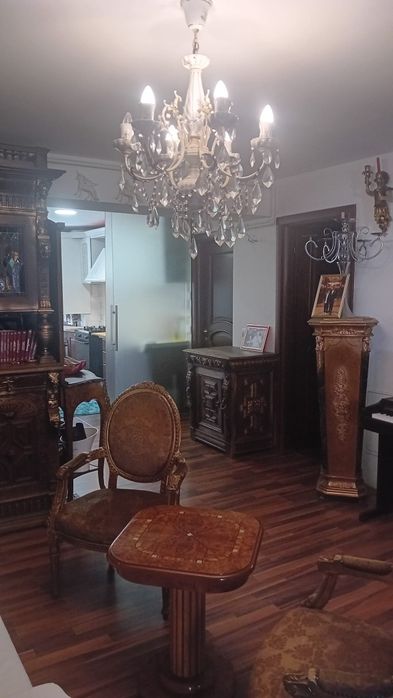 Apartament 5 camere București