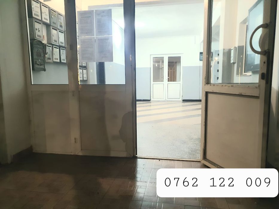 Garsoniera de vanzare