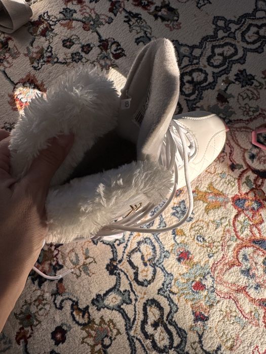 Коньки в отличном состоянии