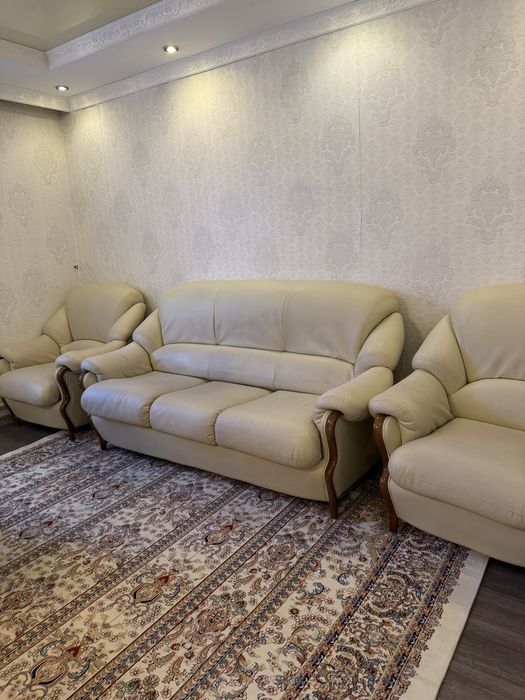 Продам мягкий мебель,