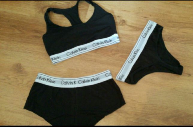 Set sport Calvin Klein, bustiera, chiloti, sutien Bucuresti Sectorul 1 •  OLX.ro