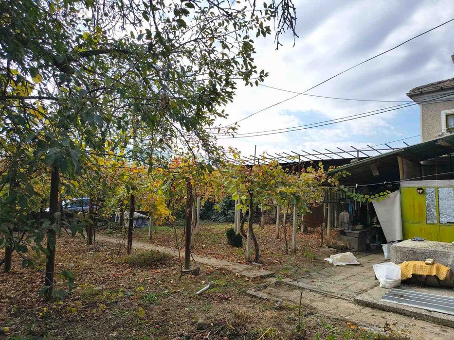 Продава се Къща в Нови пазар - 100 кв.м за 400 €/кв.м - Снимка #5