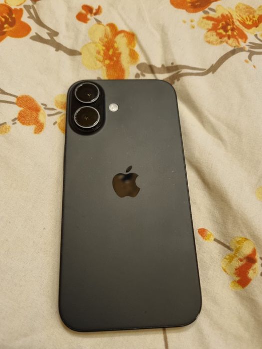 IPhone 16 в хорошем состоянии