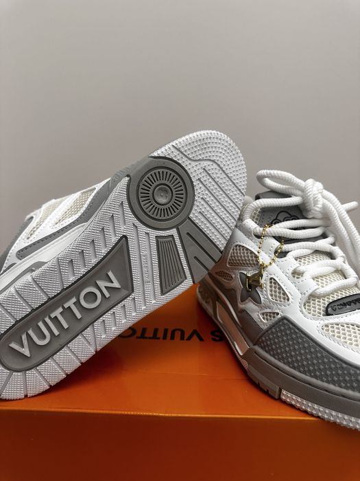 Adidași Louis Vuitton Skate Grey