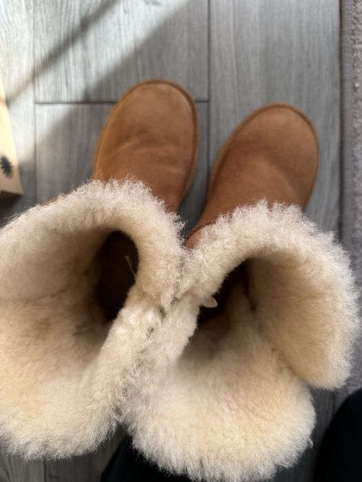 UGG ботуши оригинални размер 37