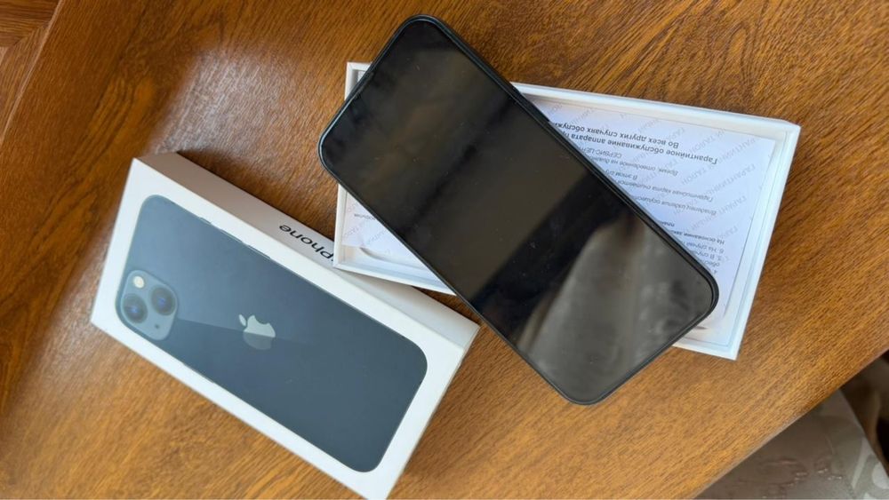 Iphone 13 темно синий