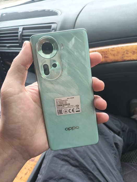 Продам oppo reno 11 5g.