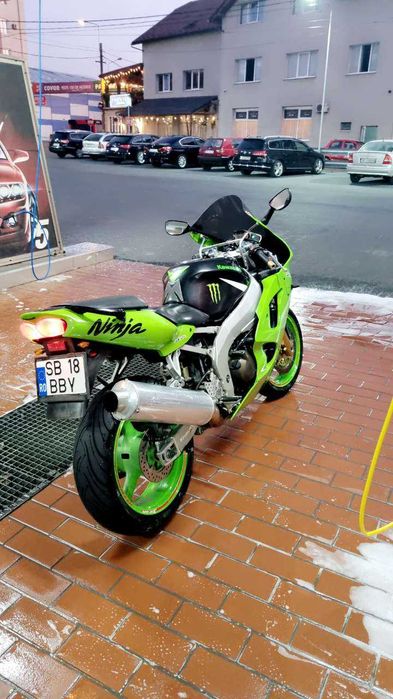 Se vinde Kawasaki Ninja