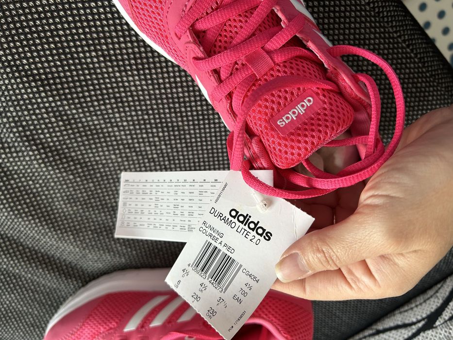 Маратонки adidas