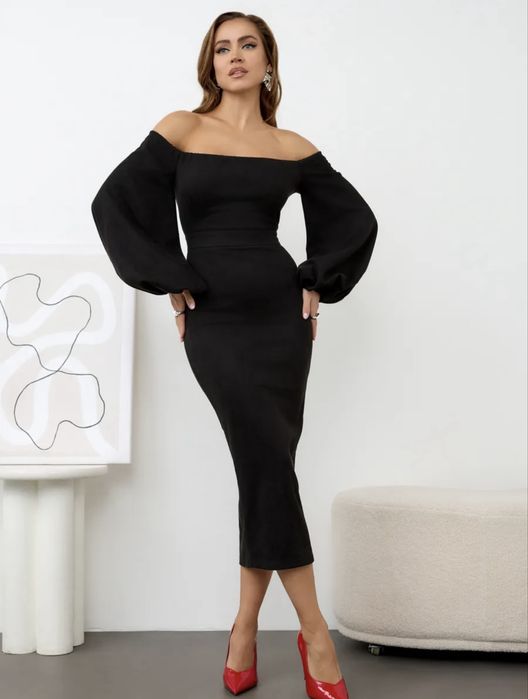 Продам платье черное