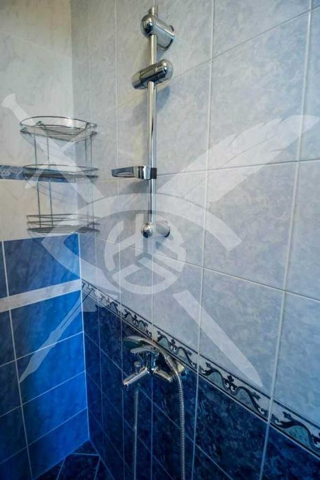 Етаж от къща / Погреби - 5402