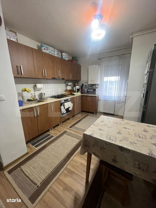 Apartament cu 3 camere, 70 mp utili, Sangeorgiu de Mures