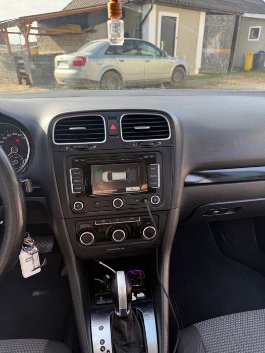 Vand sau dezmembrez Golf 6, 1.6