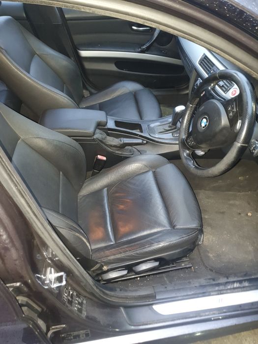 Interior bmw e90 e91 e92 e93 .