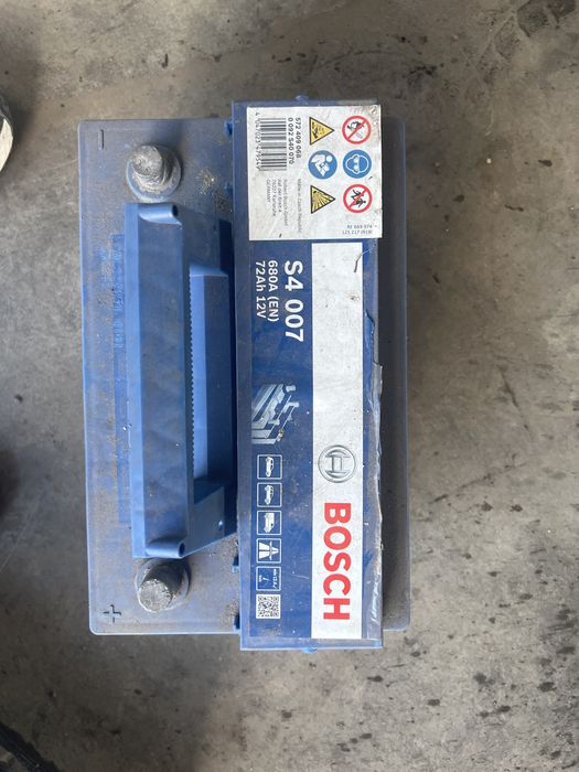 Baterie bosch 72ah 12v
