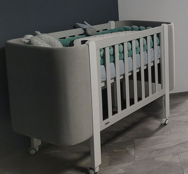 Patut lemn masiv Nancy gri 0-6 ani + saltea Cocos Aloe Vera