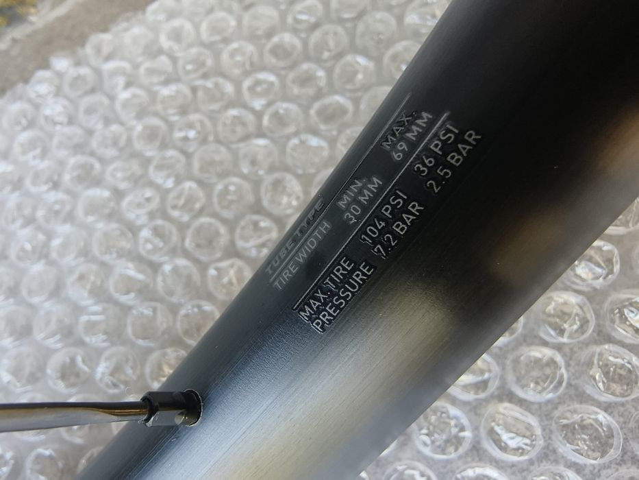 Задна капла DT SWISS HG1800 Spline 24 700C Disc 12x142mm Shimano 12Sp