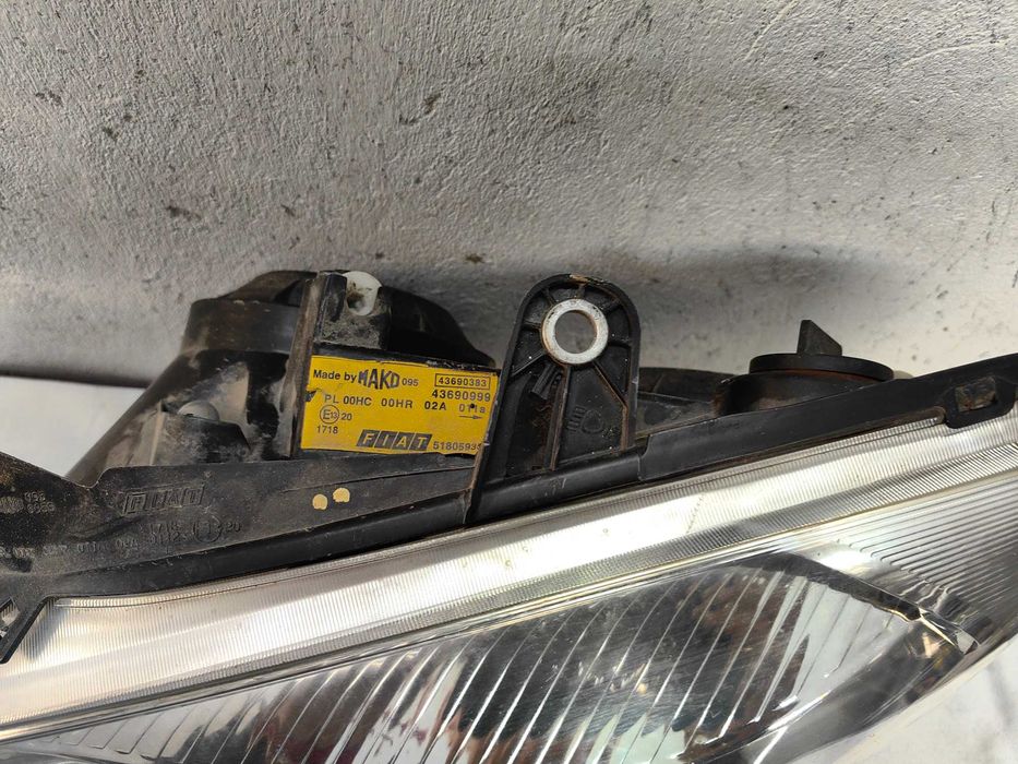 Оригинален фар Фиат Добло  Fiat Doblo