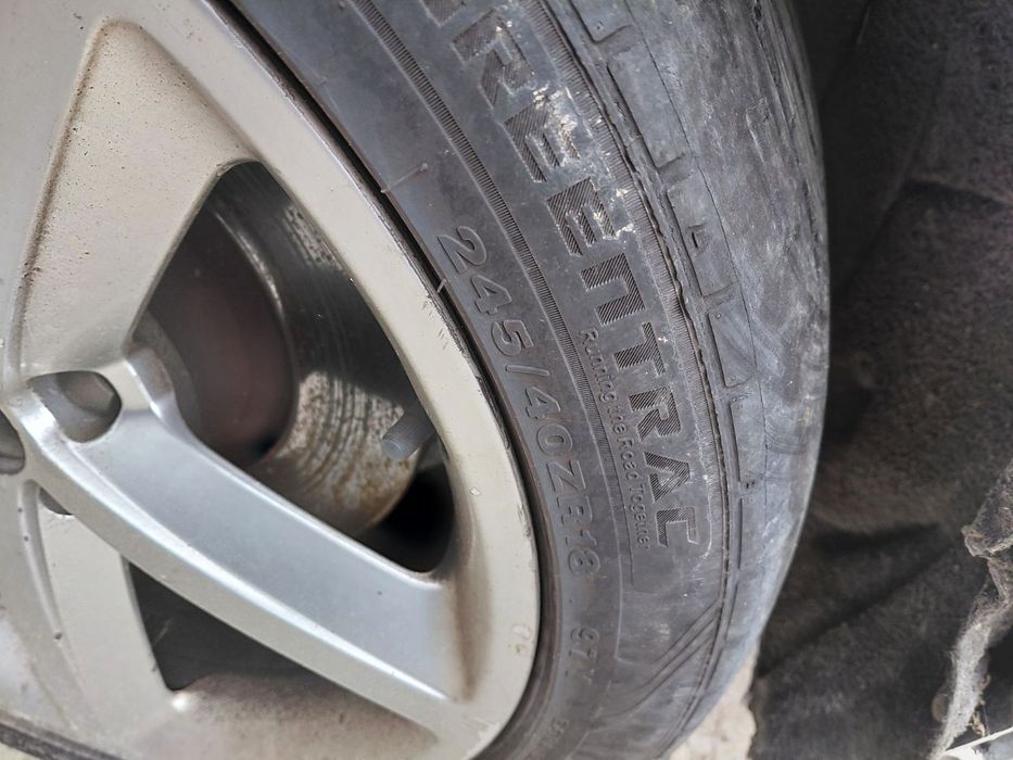 Лети джанти с гуми за Audi A6 245 40 18