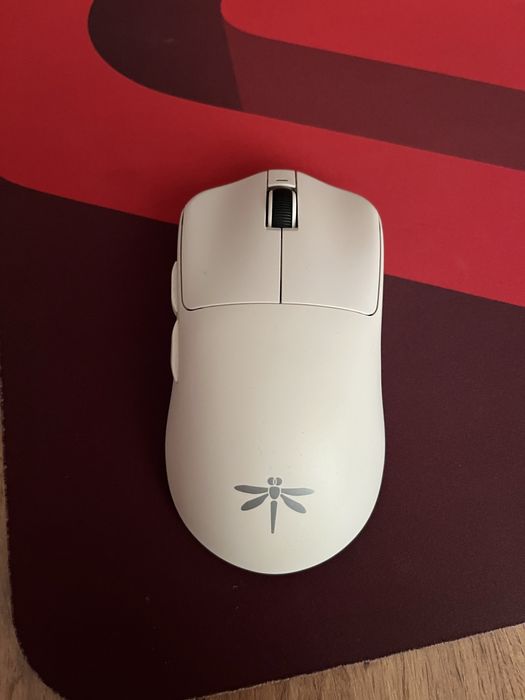Продам мышь DragonFly F1 Pro и ковёр
