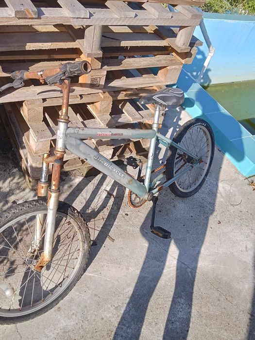 Biciclete pentru piese