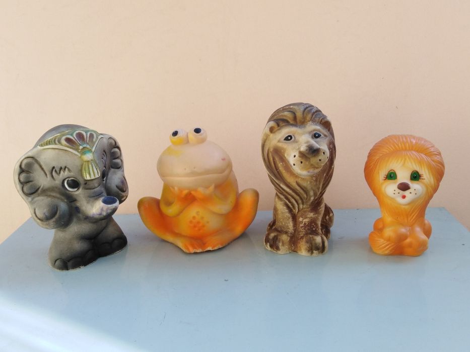 Игрушки резиновые СССР. Читайте описание.