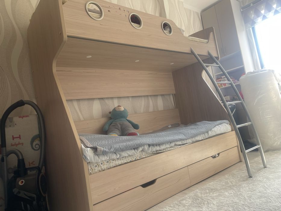 Кровать двухэтажный (без матраса)