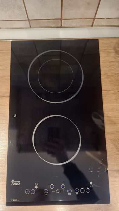 Фритюрник Tefal Uno и керамични котлони Teka