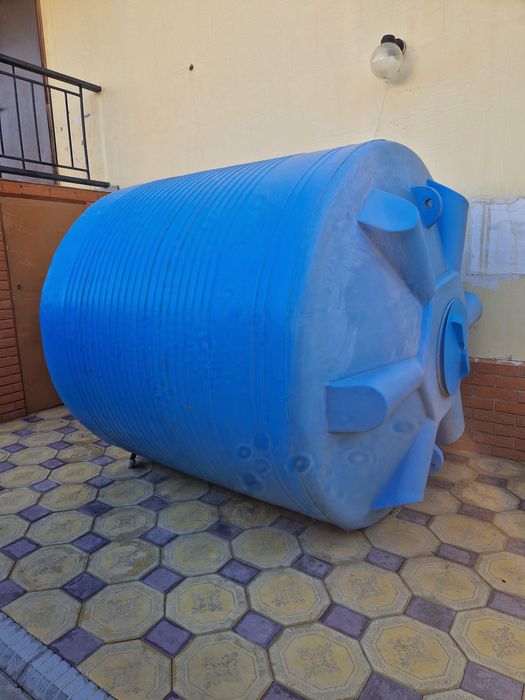 Емкость для воды