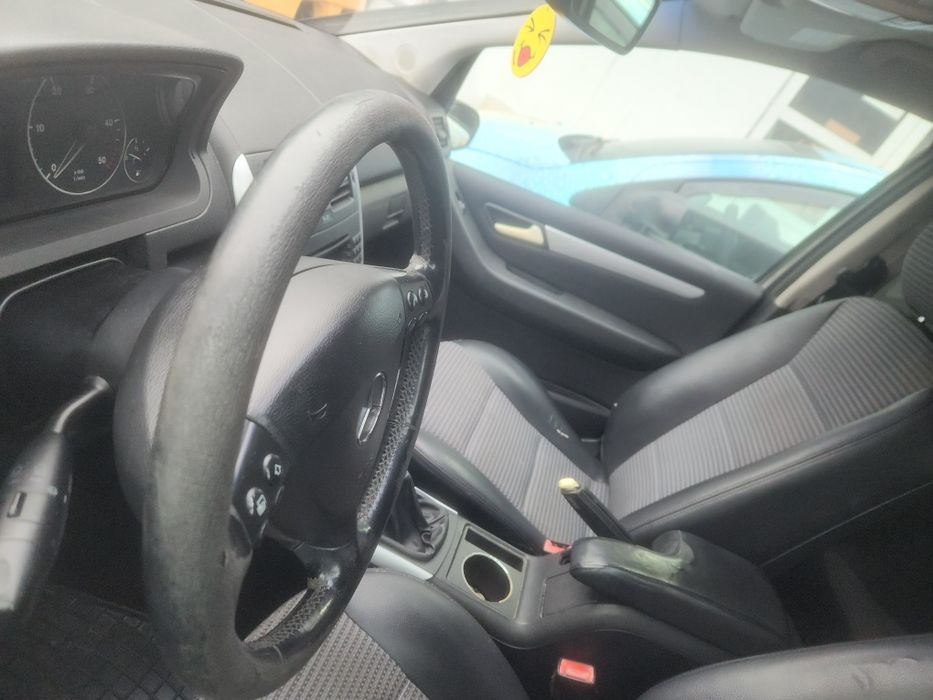 Мерцедес а180 2.0d