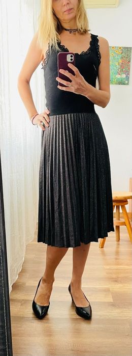 Fusta iBlues, măsură M, noua, fără eticheta