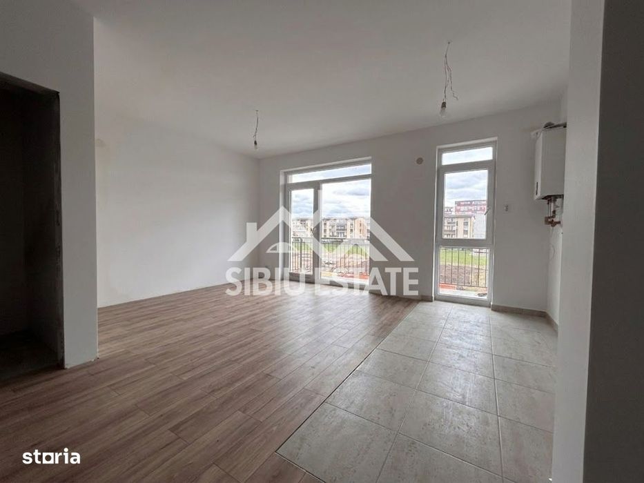 Studio finisat, modern, cu parcare si balcon