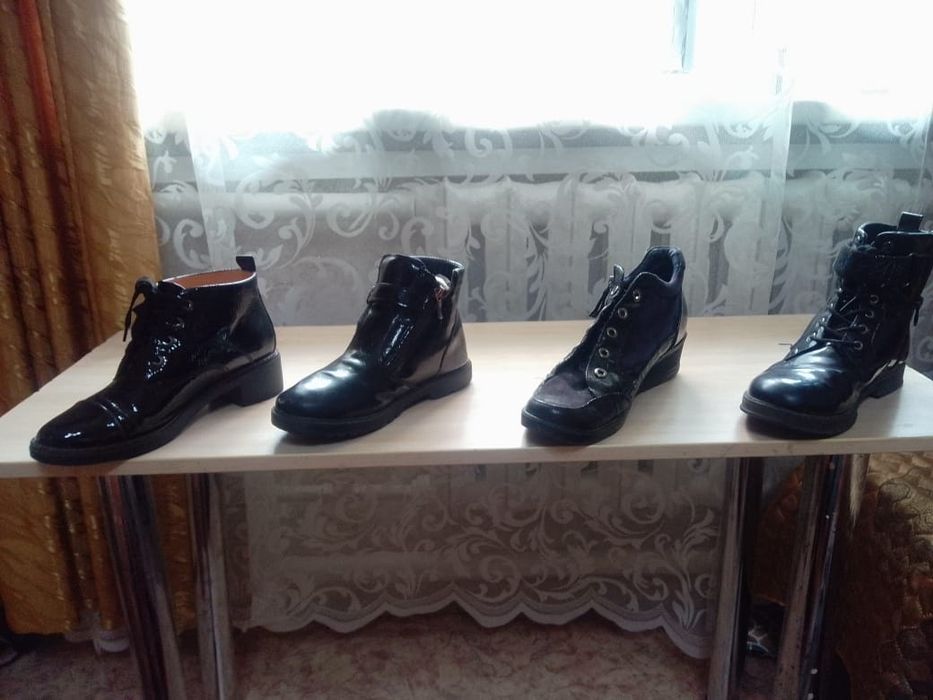 Детская обувь. В отличном состоянии!!!