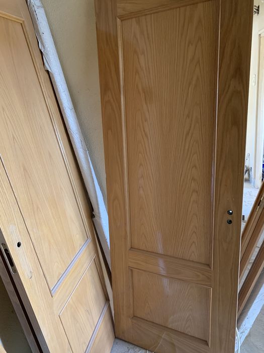 Usi de lemn pentru interior complete 2000x720 mm fara toc