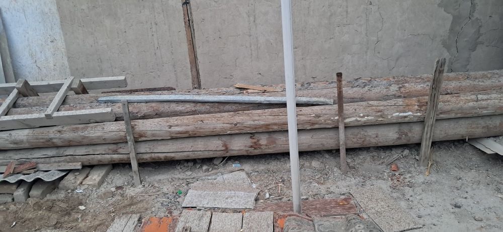 Үй төбесіне бөрене